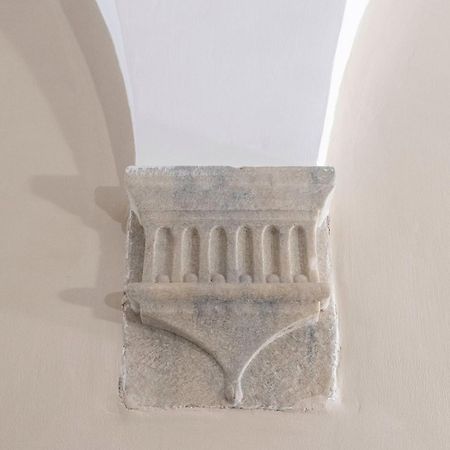 Studio Delle Grotte - Campo De' Fiori Рим Екстер'єр фото